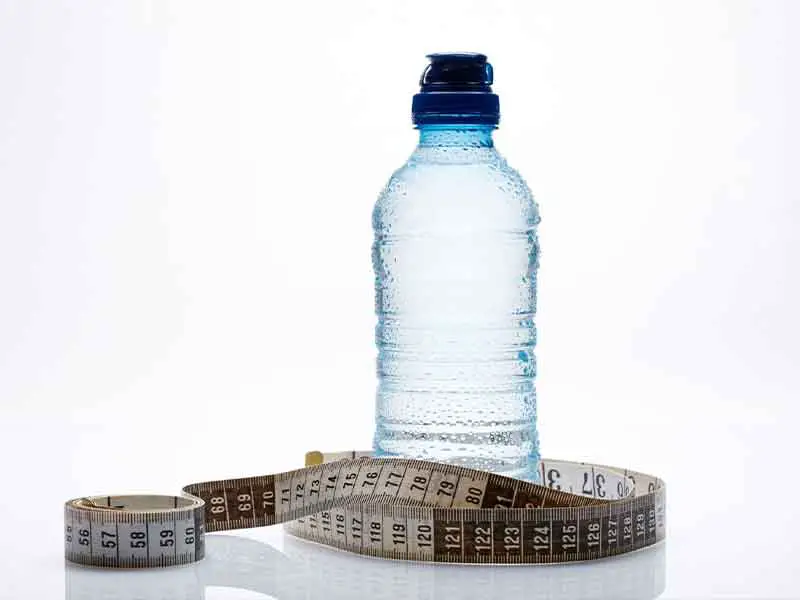 How Many Ounces Are in a Bottle Of Water